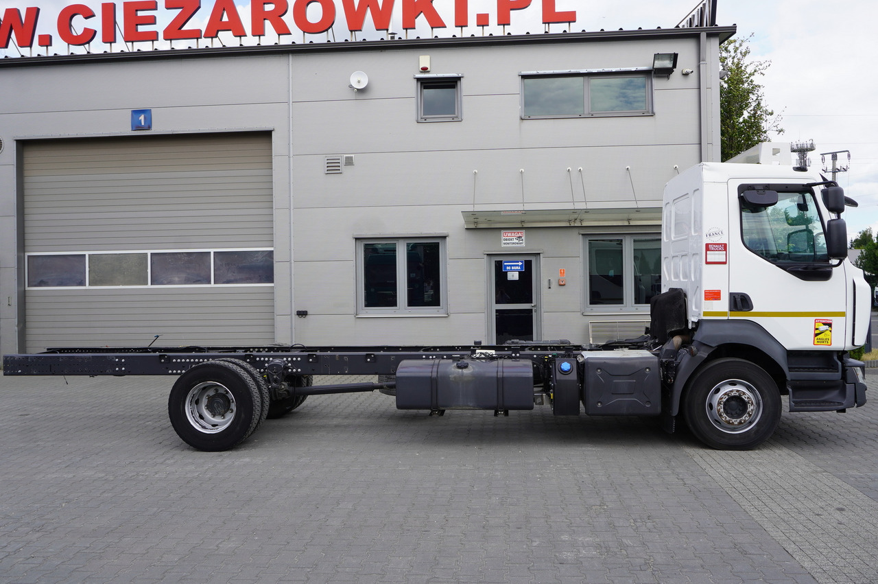 RENAULT D16 / Chassis 7.1 m / Differential lock - Fahrgestell LKW: das Bild 2 RENAULT D16 / Chassis 7.1 m / Differential lock - Fahrgestell LKW: das Bild 2