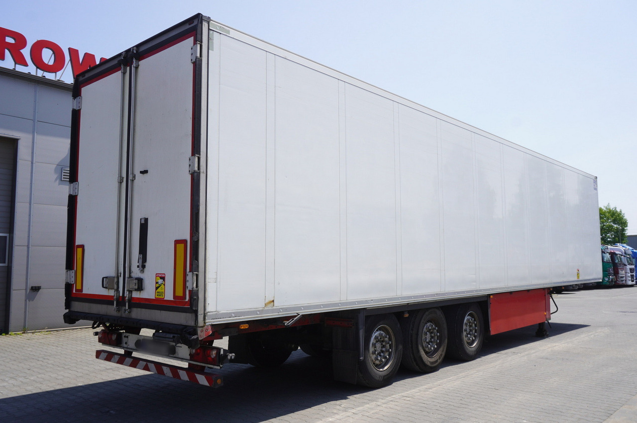 SCHMITZ refrigerated semi-trailer / Thermoking SLX E Spectrum 250 / Multitemperature - Kühlkoffer Auflieger: das Bild 5 SCHMITZ refrigerated semi-trailer / Thermoking SLX E Spectrum 250 / Multitemperature - Kühlkoffer Auflieger: das Bild 5