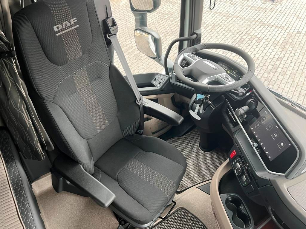 DAF XG 480 Low Deck, ZF Intarder, MODELLJAHR 2025 - Sattelzugmaschine: das Bild 5 DAF XG 480 Low Deck, ZF Intarder, MODELLJAHR 2025 - Sattelzugmaschine: das Bild 5