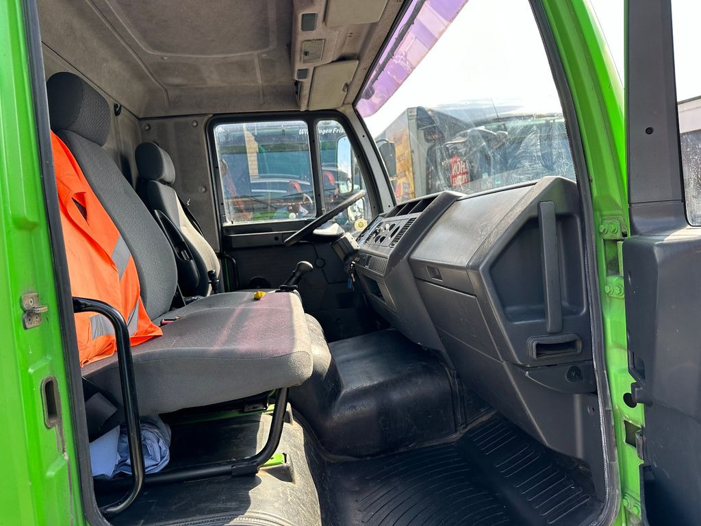 Abschleppwagen MAN 8,224 mit elekt. Seilwinde und Alurampen: das Bild 9