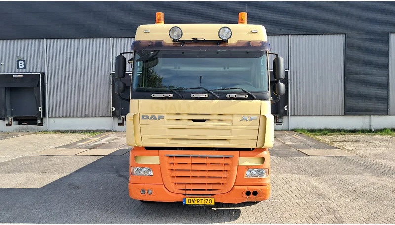 DAF XF 105 410 Spacecab 6x2 Euro 5 - Pritsche LKW: das Bild 2 DAF XF 105 410 Spacecab 6x2 Euro 5 - Pritsche LKW: das Bild 2