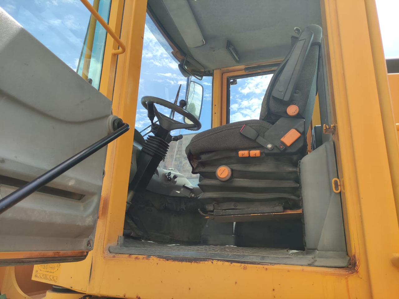 VOLVO L90E - Radlader: das Bild 5 VOLVO L90E - Radlader: das Bild 5