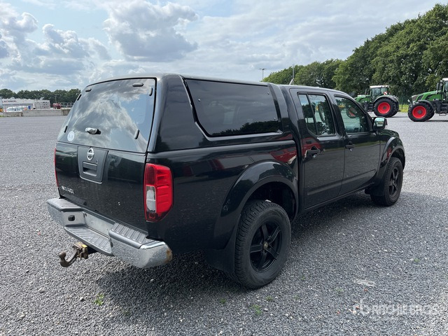 2008 Nissan Navara 4x4 Dual Cab Pickup - Schlegelmäher/ Mulcher: das Bild 4 2008 Nissan Navara 4x4 Dual Cab Pickup - Schlegelmäher/ Mulcher: das Bild 4