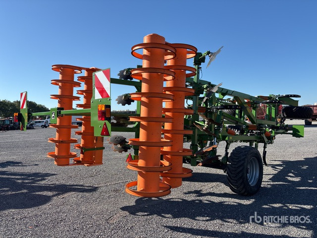 2015 Amazone Cenius 4003-2TX Cultivator - Grubber: das Bild 4 2015 Amazone Cenius 4003-2TX Cultivator - Grubber: das Bild 4