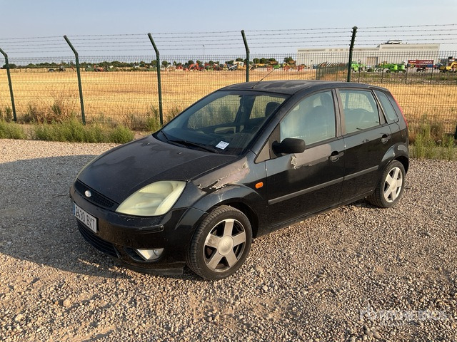 2002 Ford Fiesta Automobile - PKW: das Bild 2 2002 Ford Fiesta Automobile - PKW: das Bild 2