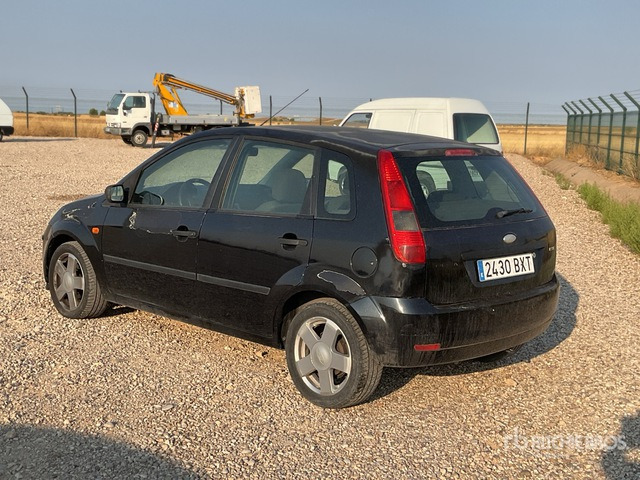 2002 Ford Fiesta Automobile - PKW: das Bild 3 2002 Ford Fiesta Automobile - PKW: das Bild 3