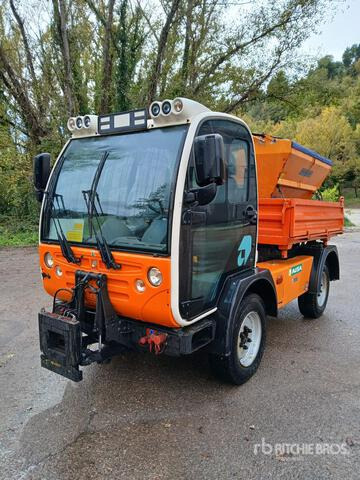2004 Ausa M250DH X4 4x4 Snow Plow Truck - Schneeräumfahrzeug: das Bild 1 2004 Ausa M250DH X4 4x4 Snow Plow Truck - Schneeräumfahrzeug: das Bild 1