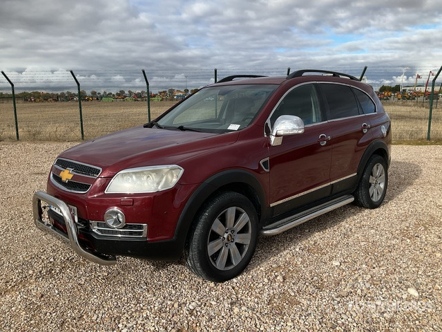 2010 Chevrolet Captiva Automobile - SUV/ Geländewagen: das Bild 1 2010 Chevrolet Captiva Automobile - SUV/ Geländewagen: das Bild 1