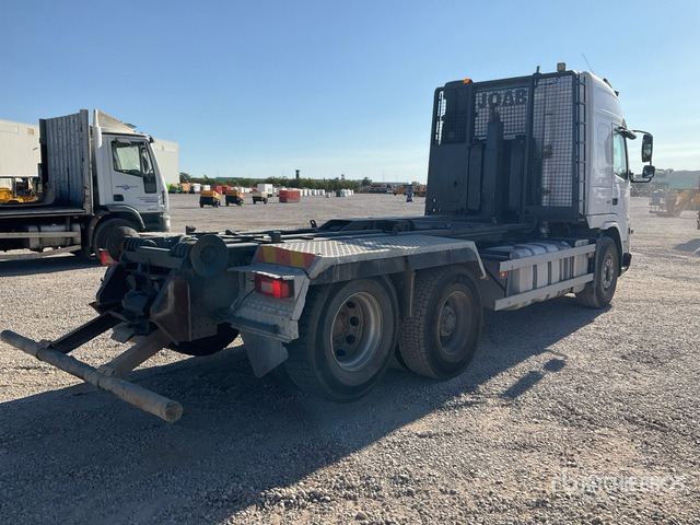 2010 Volvo FM62R460 6x2 Sleeper Hooklift Truck - Abrollkipper: das Bild 4 2010 Volvo FM62R460 6x2 Sleeper Hooklift Truck - Abrollkipper: das Bild 4