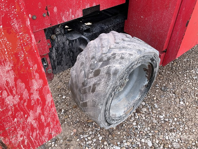 2011 Manitou 120SC 4x4 Diesel Scissor Lift - Scherenbühne: das Bild 4 2011 Manitou 120SC 4x4 Diesel Scissor Lift - Scherenbühne: das Bild 4