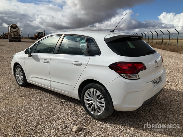 2015 Citroen C4 BlueHDI Automobile - PKW: das Bild 2 2015 Citroen C4 BlueHDI Automobile - PKW: das Bild 2