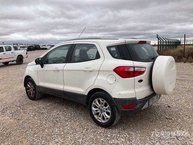 2015 Ford ECO SPORT Automobile - SUV/ Geländewagen: das Bild 4 2015 Ford ECO SPORT Automobile - SUV/ Geländewagen: das Bild 4