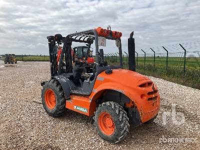 AUSA C250H 4x4 - Geländestapler: das Bild 2 AUSA C250H 4x4 - Geländestapler: das Bild 2