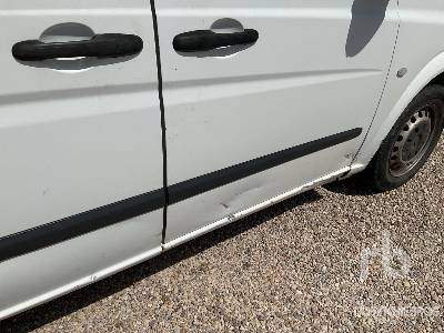 Koffer LKW MERCEDES-BENZ 109CDI: das Bild 9