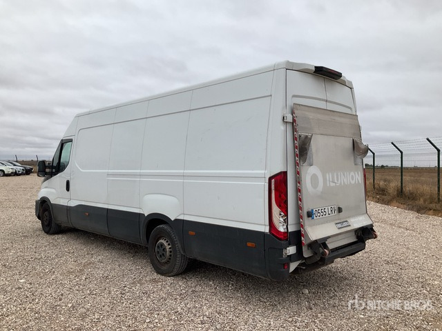 2021 Iveco Daily 35S18 Cargo Van - Transporter: das Bild 2 2021 Iveco Daily 35S18 Cargo Van - Transporter: das Bild 2