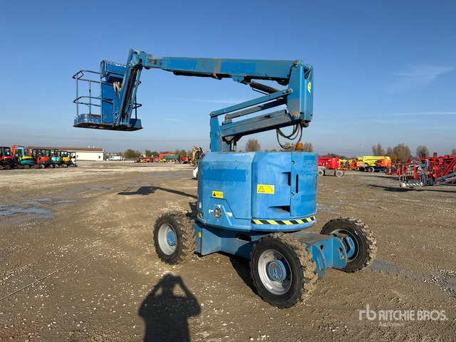 2004 Genie Z-34/22 Diesel Articulating Boom Lift - Gelenkarmbühne: das Bild 4 2004 Genie Z-34/22 Diesel Articulating Boom Lift - Gelenkarmbühne: das Bild 4