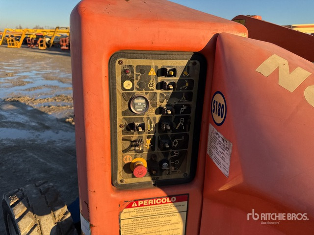 2004 JLG E450AJ Electric Articulating Boom Lift - Gelenkarmbühne: das Bild 5 2004 JLG E450AJ Electric Articulating Boom Lift - Gelenkarmbühne: das Bild 5