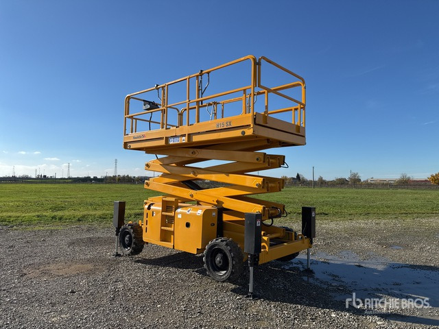 2007 Haulotte H15SX - Scherenbühne: das Bild 3 2007 Haulotte H15SX - Scherenbühne: das Bild 3