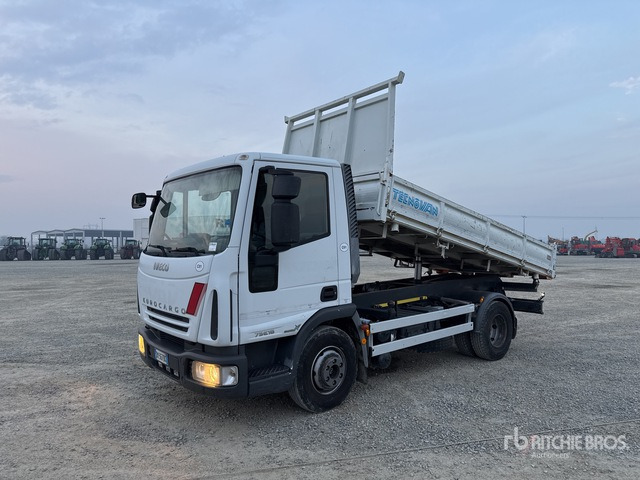 2008 Iveco Eurocargo 75E16 4x2 Dump Truck: Light Duty - Kipper: das Bild 2 2008 Iveco Eurocargo 75E16 4x2 Dump Truck: Light Duty - Kipper: das Bild 2