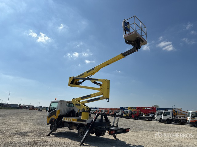 2011 Renault Maxity 110Dxi 2011 Socage DA320 20 m on Bucket Truck - LKW mit Arbeitsbühne: das Bild 3 2011 Renault Maxity 110Dxi 2011 Socage DA320 20 m on Bucket Truck - LKW mit Arbeitsbühne: das Bild 3