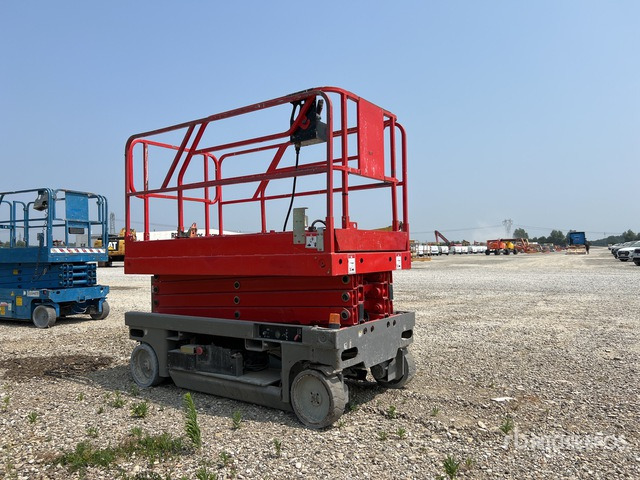 2012 Haulotte Compact 10 Electric (Inoperable) Scissor Lift - Scherenbühne: das Bild 3 2012 Haulotte Compact 10 Electric (Inoperable) Scissor Lift - Scherenbühne: das Bild 3