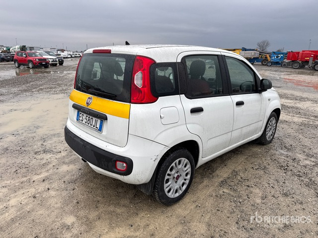 2013 Fiat Panda Automobile - PKW: das Bild 3 2013 Fiat Panda Automobile - PKW: das Bild 3