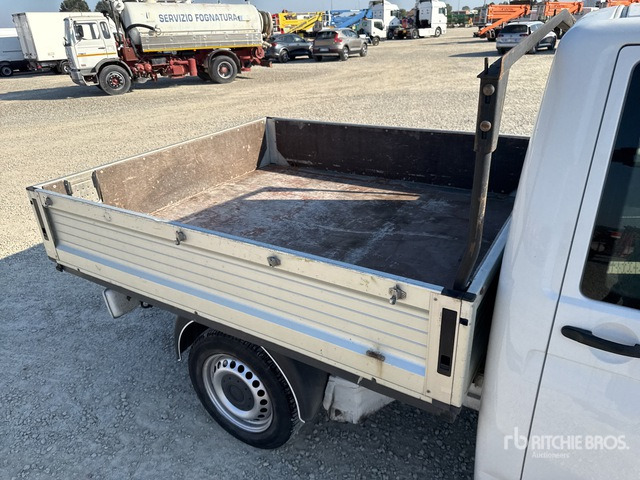 2014 Volkswagen Transporter Crew Cab Flatbed Truck - Pritsche Transporter: das Bild 5 2014 Volkswagen Transporter Crew Cab Flatbed Truck - Pritsche Transporter: das Bild 5