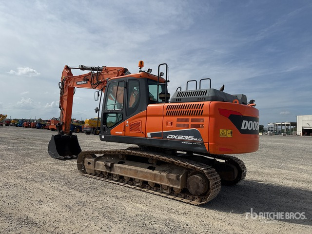 2017 Doosan DX235NLC-5 Escavatore cingolato - Kettenbagger: das Bild 4 2017 Doosan DX235NLC-5 Escavatore cingolato - Kettenbagger: das Bild 4