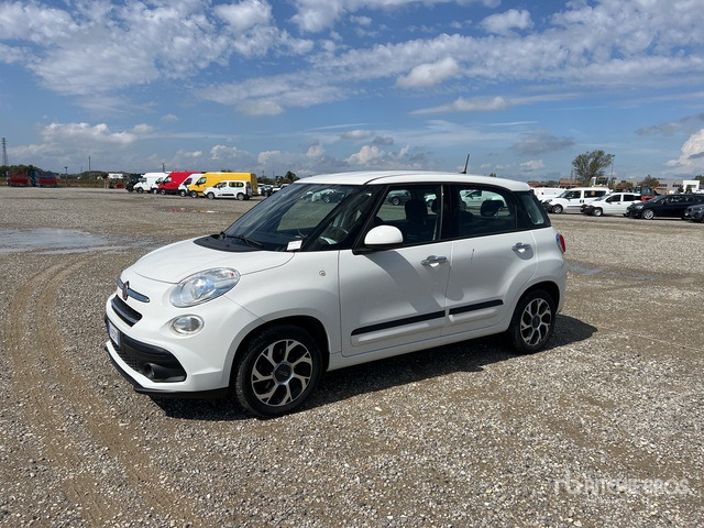 2019 Fiat 500L 1.3 MTJ BUSINESS DUALOGIC 95CV AUTO Automobile - PKW: das Bild 2 2019 Fiat 500L 1.3 MTJ BUSINESS DUALOGIC 95CV AUTO Automobile - PKW: das Bild 2