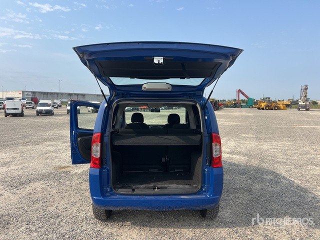 2019 Fiat Qubo Autocarro furgonato - Transporter mit Doppelkabine: das Bild 5 2019 Fiat Qubo Autocarro furgonato - Transporter mit Doppelkabine: das Bild 5