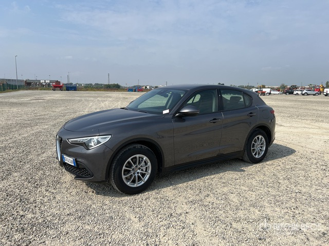 2020 Alfa Romeo Stelvio 2.2 TD 190CV AT8 Q4 BUSINESS SUV - SUV/ Geländewagen: das Bild 1 2020 Alfa Romeo Stelvio 2.2 TD 190CV AT8 Q4 BUSINESS SUV - SUV/ Geländewagen: das Bild 1