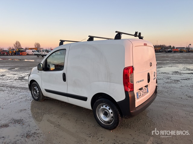 2020 Fiat Fiorino 1.3 MULTIJET 80CV E6D-TEMP Van Truck - Koffer LKW: das Bild 2 2020 Fiat Fiorino 1.3 MULTIJET 80CV E6D-TEMP Van Truck - Koffer LKW: das Bild 2