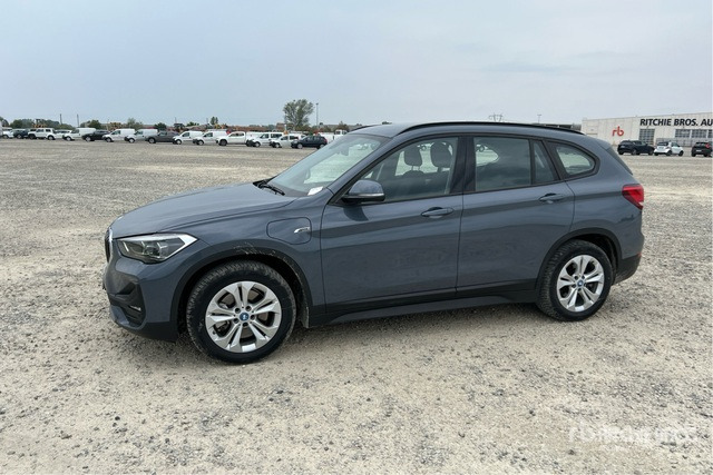 2022 BMW X1 XDRIVE 25E BUSINESS ADVANTAGE SUV - SUV/ Geländewagen: das Bild 3 2022 BMW X1 XDRIVE 25E BUSINESS ADVANTAGE SUV - SUV/ Geländewagen: das Bild 3