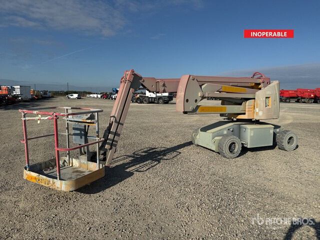 2008 Haulotte HA15IP (Inoperable) Articulating Boom Lift - Andere Technik: das Bild 2 2008 Haulotte HA15IP (Inoperable) Articulating Boom Lift - Andere Technik: das Bild 2