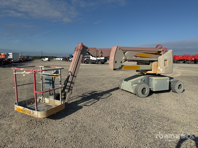 2008 Haulotte HA15IP (Inoperable) Articulating Boom Lift - Andere Technik: das Bild 3 2008 Haulotte HA15IP (Inoperable) Articulating Boom Lift - Andere Technik: das Bild 3