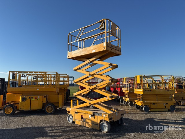 Haulotte Scissor Lift - Scherenbühne: das Bild 1 Haulotte Scissor Lift - Scherenbühne: das Bild 1