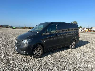 MERCEDES-BENZ VITO 119 CDI LO - Koffer LKW: das Bild 2 MERCEDES-BENZ VITO 119 CDI LO - Koffer LKW: das Bild 2