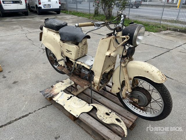 Moto Guzzi Classic Bike - Motorrad: das Bild 1 Moto Guzzi Classic Bike - Motorrad: das Bild 1