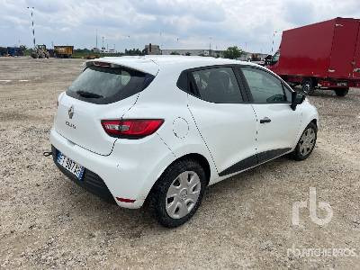 RENAULT CLIO ENERGY 1.5 DCI 75CV - Koffer LKW: das Bild 3 RENAULT CLIO ENERGY 1.5 DCI 75CV - Koffer LKW: das Bild 3