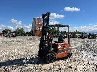 TOYOTA FBME25 2500 kg - Elektrostapler: das Bild 1 TOYOTA FBME25 2500 kg - Elektrostapler: das Bild 1