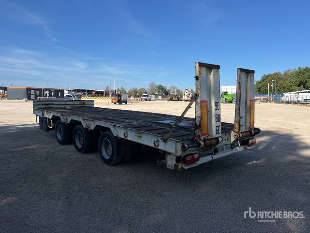 2008 Louault Tri/A Remorque Porte-Engins 3 E ... Lowboy Trailer - Autotransporter Anhänger: das Bild 3 2008 Louault Tri/A Remorque Porte-Engins 3 E ... Lowboy Trailer - Autotransporter Anhänger: das Bild 3