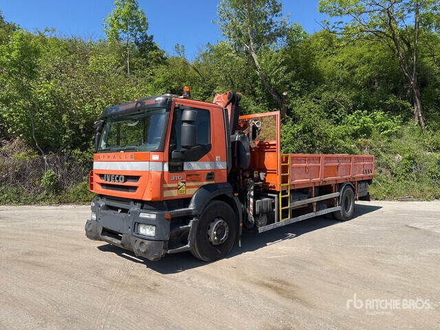 2009 Iveco Stralis 310 2009 Fassi F130A21 on 4x2 Camio ... Flatbed Truck with Crane - Pritsche LKW, Autokran: das Bild 2 2009 Iveco Stralis 310 2009 Fassi F130A21 on 4x2 Camio ... Flatbed Truck with Crane - Pritsche LKW, Autokran: das Bild 2