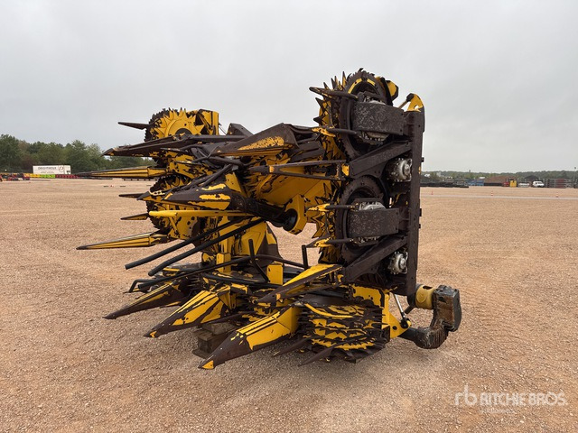 2010 New Holland FI470 Bec A Mais 10 Rangs 10 Row Corn Forage Harvester Header - Pflückvorsatz für Mähdrescher: das Bild 3 2010 New Holland FI470 Bec A Mais 10 Rangs 10 Row Corn Forage Harvester Header - Pflückvorsatz für Mähdrescher: das Bild 3