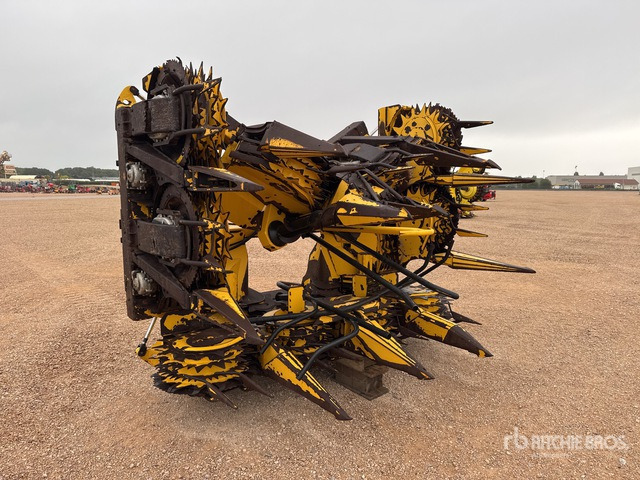 2010 New Holland FI470 Bec A Mais 10 Rangs 10 Row Corn Forage Harvester Header - Pflückvorsatz für Mähdrescher: das Bild 2 2010 New Holland FI470 Bec A Mais 10 Rangs 10 Row Corn Forage Harvester Header - Pflückvorsatz für Mähdrescher: das Bild 2