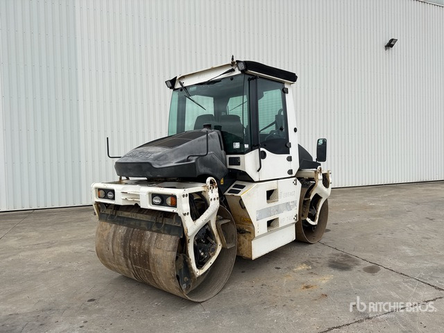 2011 Bomag BW154AP-AM Compacteur Vibrant Tandem Double Drum Roller - Straßenwalze: das Bild 2 2011 Bomag BW154AP-AM Compacteur Vibrant Tandem Double Drum Roller - Straßenwalze: das Bild 2