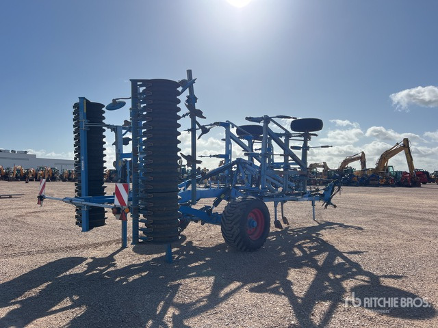 2012 Lemken Karat 9/500 KUA 5 m Semi-Mount Preparateur De Sol Cultivator - Grubber: das Bild 3 2012 Lemken Karat 9/500 KUA 5 m Semi-Mount Preparateur De Sol Cultivator - Grubber: das Bild 3
