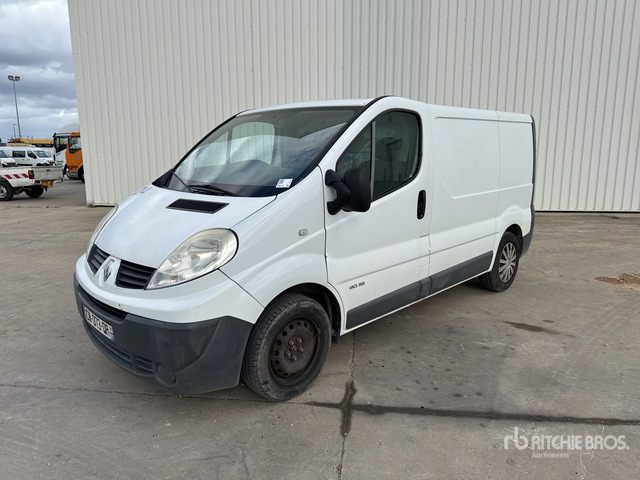 2012 Renault Trafic dCi115 Vehicule Utilitaire Cargo Van - Kleintransporter: das Bild 2 2012 Renault Trafic dCi115 Vehicule Utilitaire Cargo Van - Kleintransporter: das Bild 2