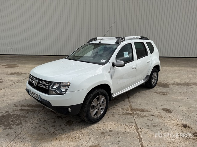 2015 DACIA Duster 4x4 Vehicule Utilitaire Cargo Van - PKW: das Bild 1 2015 DACIA Duster 4x4 Vehicule Utilitaire Cargo Van - PKW: das Bild 1