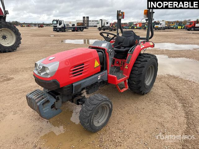 2015 Kubota STV36R 4WD Tracteur Utilitaire (Inoper ... Utility Tractor - Kleintraktor: das Bild 1 2015 Kubota STV36R 4WD Tracteur Utilitaire (Inoper ... Utility Tractor - Kleintraktor: das Bild 1