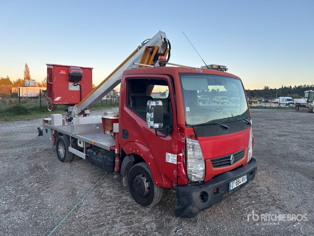 2015 Renault Maxity 2015 Multitel 145 ALU 16 m on 4 ... Bucket Truck - LKW mit Arbeitsbühne: das Bild 1 2015 Renault Maxity 2015 Multitel 145 ALU 16 m on 4 ... Bucket Truck - LKW mit Arbeitsbühne: das Bild 1